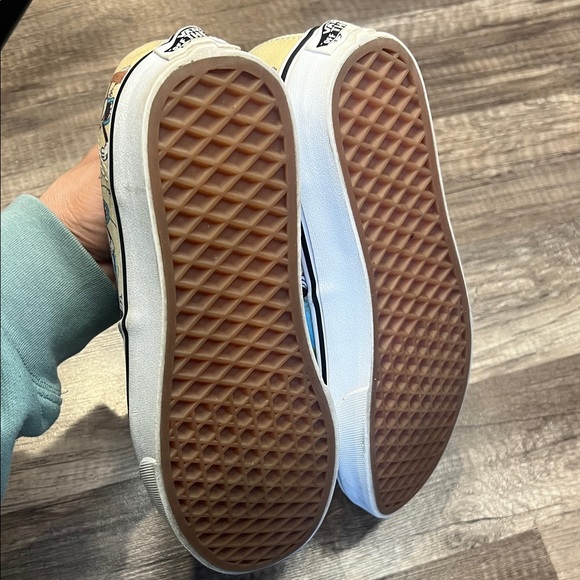 VANS DISNEY Aloha Mickey Minnie Mouse Hawaii Shoes Limited Edition - Picture 7 of 9